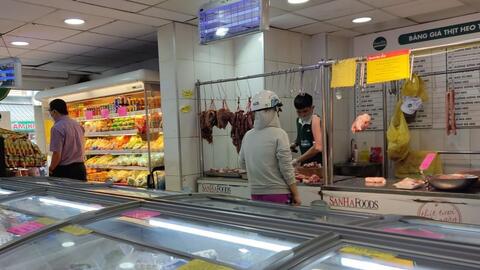 "Heo ăn chuối" của bầu Đức được bán thử, chỉ một ngày duy nhất