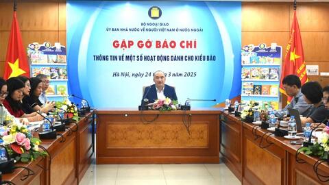 100 kiều bào tham gia "Chuyến tàu Đại đoàn kết"