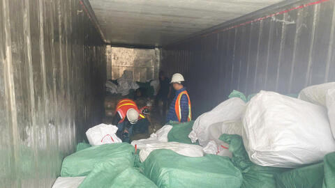 Khởi tố vụ án xuất khống 1.400 tấn nguyên liệu thực phẩm là chân gà đông lạnh