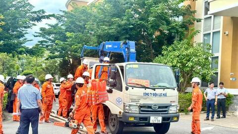 Khôi phục cấp điện cho người dân Quảng Trị, Huế bị ảnh hưởng bởi bão số 5