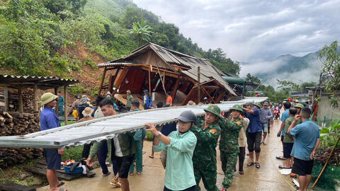 Ảnh hưởng bão số 11 khiến 2 người ở Thanh Hóa tử vong