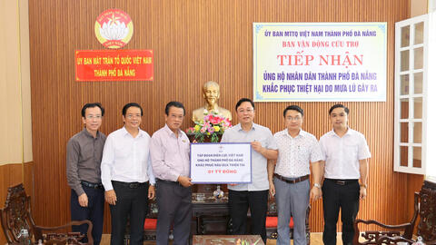 EVN hỗ trợ nhân dân TP. Đà Nẵng 1 tỷ đồng khắc phục hậu quả mưa lũ