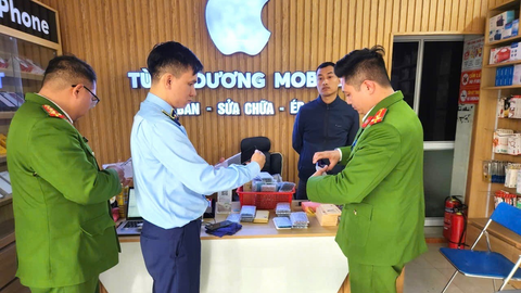 Sơn La: Tạm giữ lô điện thoại di động Vivo không rõ nguồn gốc, xuất xứ