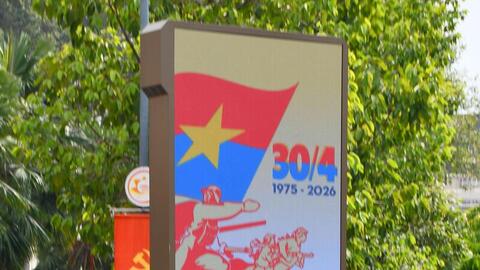 TP. Hồ Chí Minh rực rỡ cờ hoa mừng đại lễ 30/4