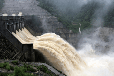 Ứng phó bão số 15: Đà Nẵng vận hành điều tiết các hồ thủy điện