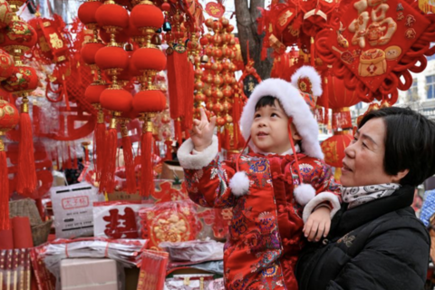 Tiêu dùng dịp Tết hé lộ động lực kinh tế mới của Trung Quốc