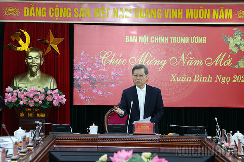 Trung ương sẽ thông qua nghị quyết mới về chống tham nhũng, lãng phí