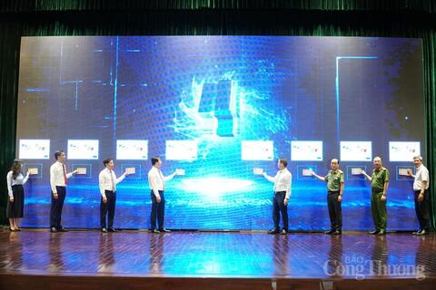 Đà Nẵng: Ra mắt mô hình thí điểm Trạm dịch vụ công số