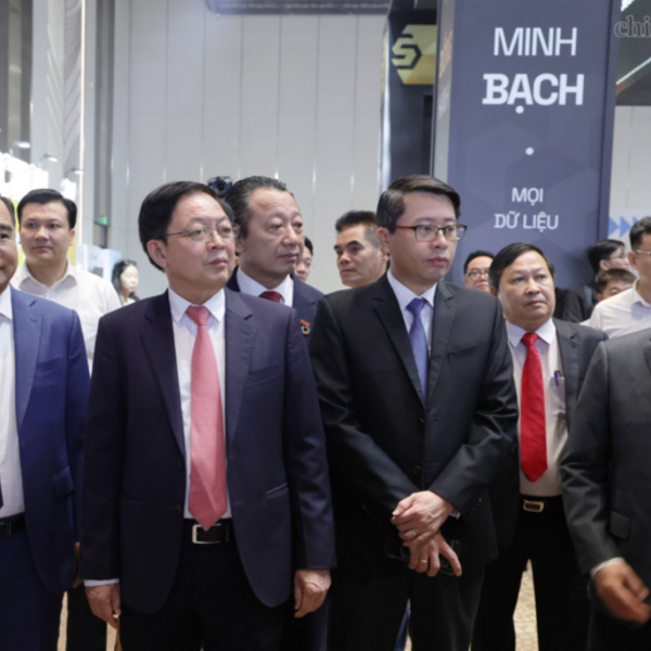 Phó Thủ tướng Hồ Quốc Dũng: Công nghệ phải giải quyết bài toán thực tiễn, tạo ra giá trị cụ thể