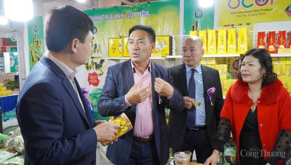 Sản phẩm Trà hoa vàng nhận được nhiều sự quan tâm của người tiêu dùng 0553-hoi-cho-ocop-quang-ninh-5