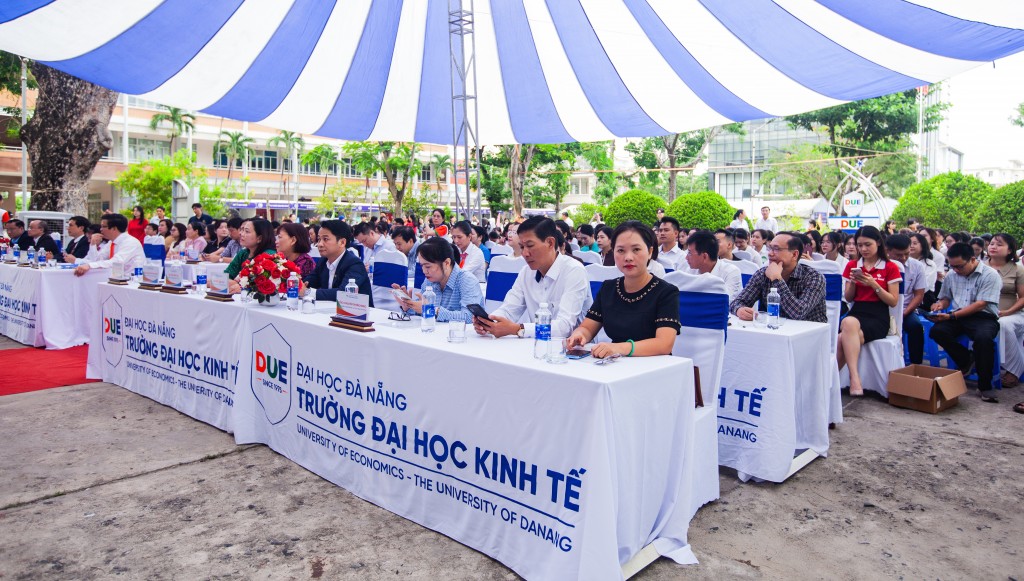 Toàn cảnh Ngày hội việc làm sinh viên lần thứ 9 năm 2025