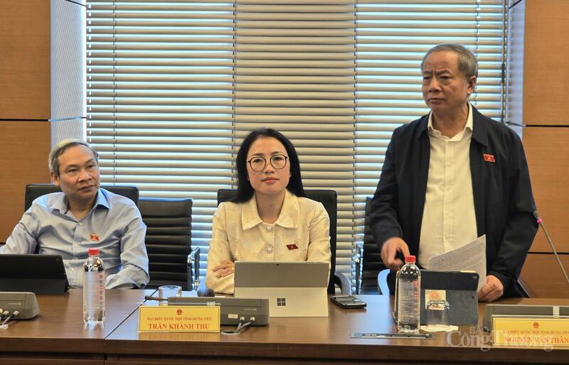 Đại biểu Nguyễn Văn Thân - đoàn Hưng Yên