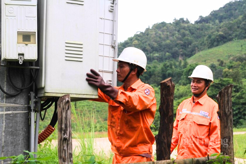 PC Gia Lai kiểm tra, xử lý các khiếm khuyết lưới điện, sẵn sàng đảm bảo cấp điện an toàn, ổn định trong dịp tết Nguyên đán Bính Ngọ 2026.