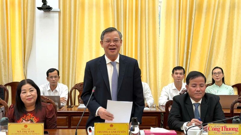 Ông Trương Cảnh Tuyên, Chủ tịch UBND TP. Cần Thơ, phát biểu tại buổi lễ.