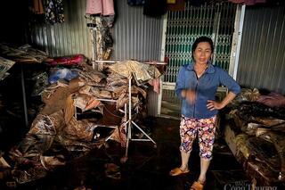 Đắk Lắk: Nhiều tiểu thương trắng tay sau trận lũ lịch sử