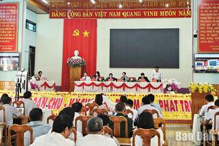 Cử tri xã Krông Bông bày tỏ sự tin tưởng vào các ứng cử viên đại biểu HĐND tỉnh