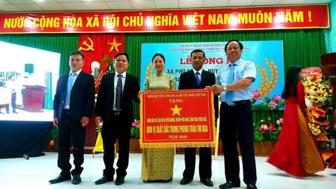 Xã Phú Dương đạt chuẩn nông thôn mới