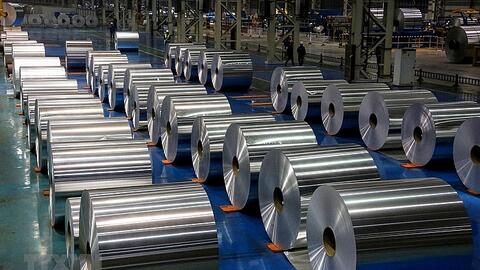 EU gia hạn biện pháp tự vệ đối với thép nhập khẩu