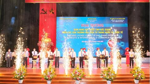 Thương mại điện tử, một giải pháp hỗ trợ kịp thời tiêu thụ các sản phẩm nông sản