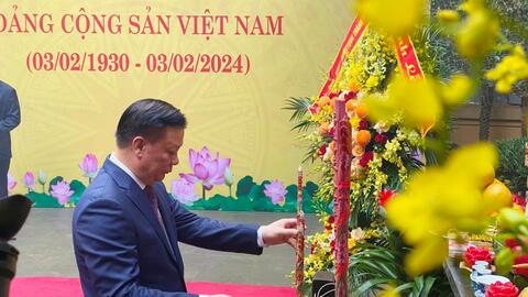 Lãnh đạo TP Hà Nội dâng hương tưởng niệm Tổng Bí thư Trần Phú
