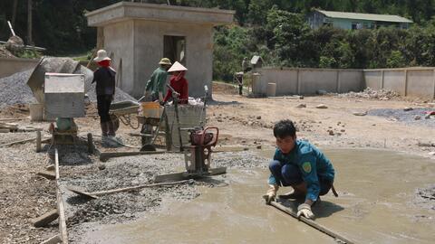 Nông thôn Tây Bắc: Cao Phong huy động sức dân xây dựng Nông thôn mới