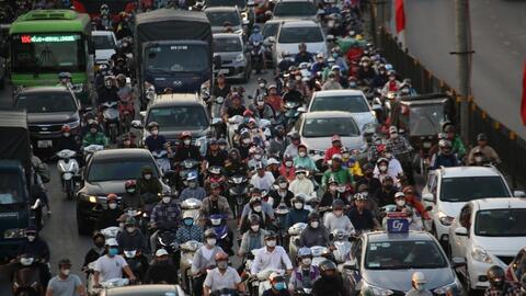 Tập trung nguồn lực đầu tư phát triển kết cấu hạ tầng giao thông