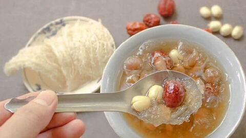 Những người nào không nên ăn yến sào dù nó rất bổ dưỡng?