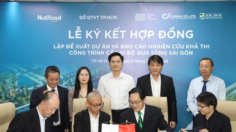 Nutifood công bố đối tác đầu tiên của dự án cầu đi bộ qua sông Sài Gòn