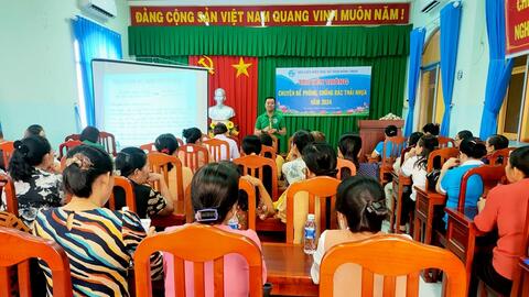 Phụ nữ Đồng Tháp truyền thông về phòng chống rác thải nhựa