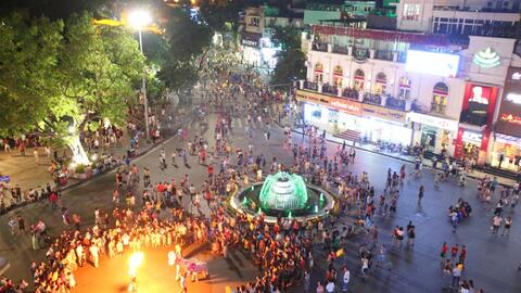 Nhiều hoạt động đặc sắc tại phố đi bộ hồ Hoàn Kiếm dịp 2/9