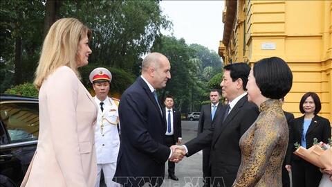 Chủ tịch nước Lương Cường chủ trì lễ đón chính thức Tổng thống Bulgaria