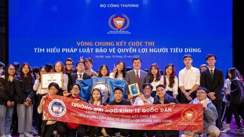 Đảng dẫn dắt, kiến tạo cạnh tranh bình đẳng, bảo vệ quyền lợi người tiêu dùng