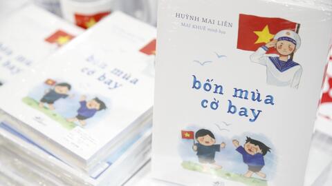 "Bốn mùa cờ bay" - nuôi dưỡng lòng yêu nước từ những tâm hồn thơ bé
