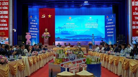 Thứ trưởng Phan Thị Thắng dự hội nghị kết nối chuỗi cung ứng Tây Ninh