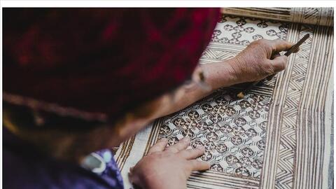 Dệt lanh Cán Tỷ: Nâng tầm thương hiệu thổ cẩm đồng bào Mông