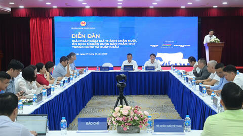 Liên kết từ trang trại đến bàn ăn: Mở rộng thị trường cho chăn nuôi