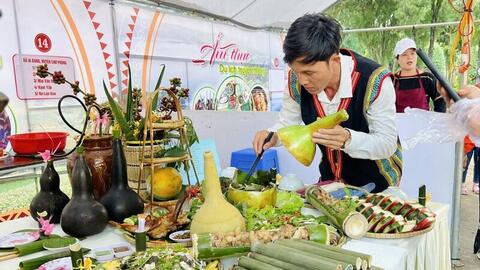 Những người giữ lửa cho ẩm thực buôn làng