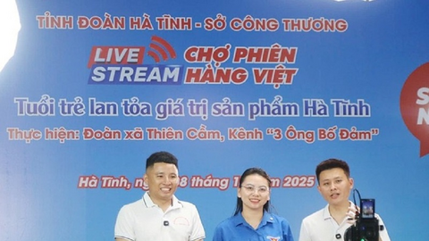 Online Friday 2025: Từ 'an tâm' mua sắm đến 'an vui' tiêu thụ