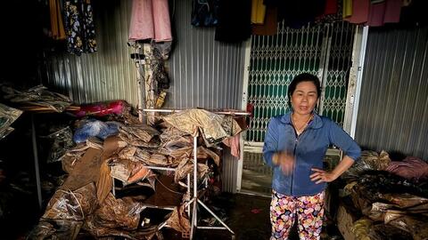 Đắk Lắk: Nhiều tiểu thương trắng tay sau trận lũ lịch sử