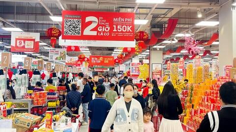 Nghệ An: Nhộn nhịp mua sắm tại các siêu thị, chợ dân sinh