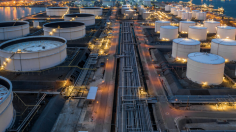 IEA cảnh báo dư nguồn cung dầu mỏ lớn năm 2026