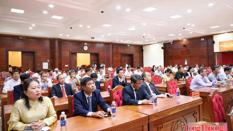 Chủ tịch UBND Đắk Lắk: Phải chủ động tìm nhà đầu tư, không ngồi chờ
