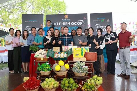 Huyện Lục Ngạn, Bắc Giang: Tiêu thụ nông sản tăng nhờ 'số hoá'