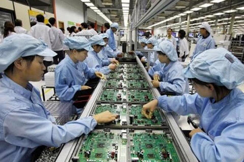 Việt Nam xuất khẩu mặt hàng nào nhiều nhất sang thị trường Singapore?