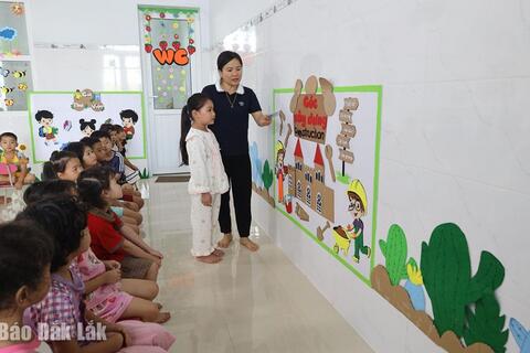 Tạo sức bật cho xã vùng III Ea Rốk