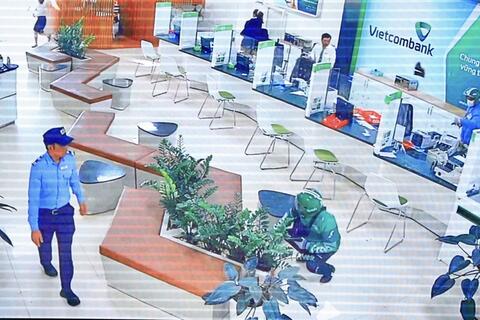 Đối tượng cướp ngân hàng ở Gia Lai có lai lịch bất hảo, trốn truy nã