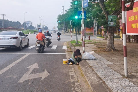 Phú Thọ siết quản lý người lang thang, không để tái diễn tình trạng xin ăn