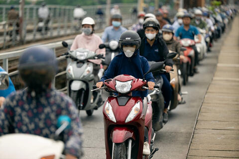 Các tỉnh từ Điện Biên tới Quảng Ngãi chủ động ứng phó với không khí lạnh