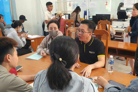 Lâm Đồng đẩy mạnh hỗ trợ lao động đi làm việc ở nước ngoài