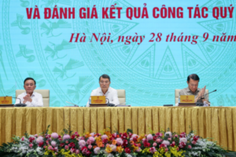 Triển khai đồng bộ học bạ, văn bằng, tích hợp trên VNeID, hoàn thành trước 30/10